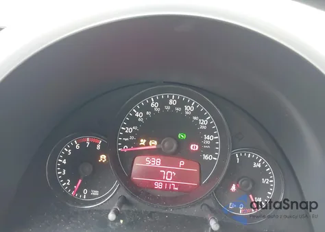 2012 Volkswagen Beetle 2.5L из США, поврежденный, VIN 3VWJP7AT0CM638376